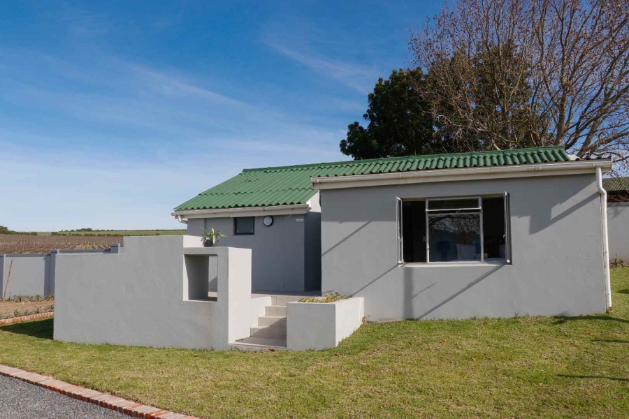 To Let 1 Bedroom Property for Rent in Vlottenburg Western Cape